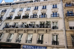 appartement à la location -   75015  PARIS 15E ARRONDISSEMENT, surface 86,75 m2 location appartement - APR648466
